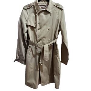London Fog Vintage Women’s Tan Double breasted Trench Coat Size Large Classic